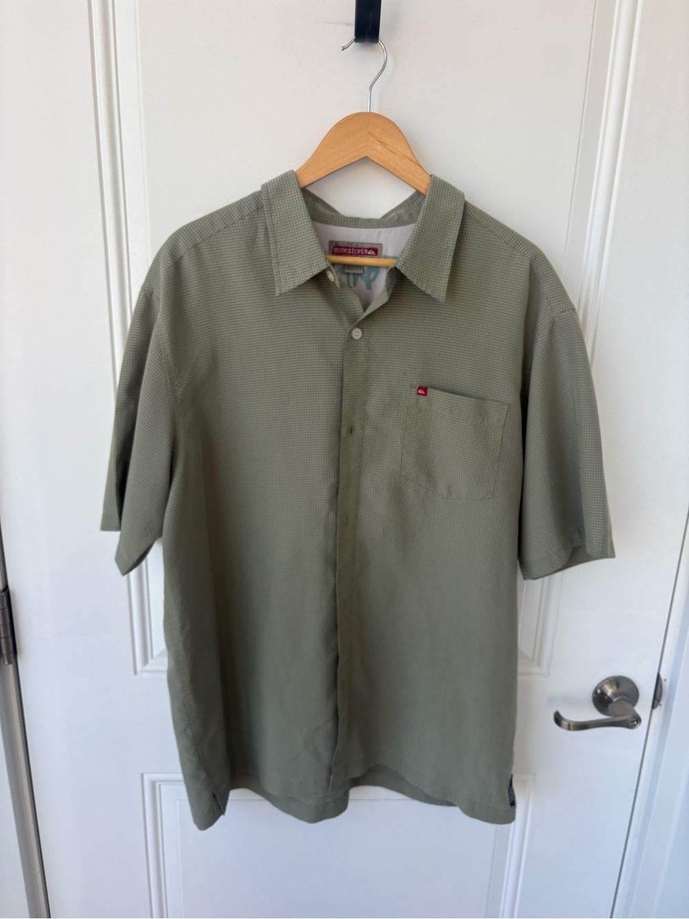 Vintage Surfer Vibes Quicksilver Button Up